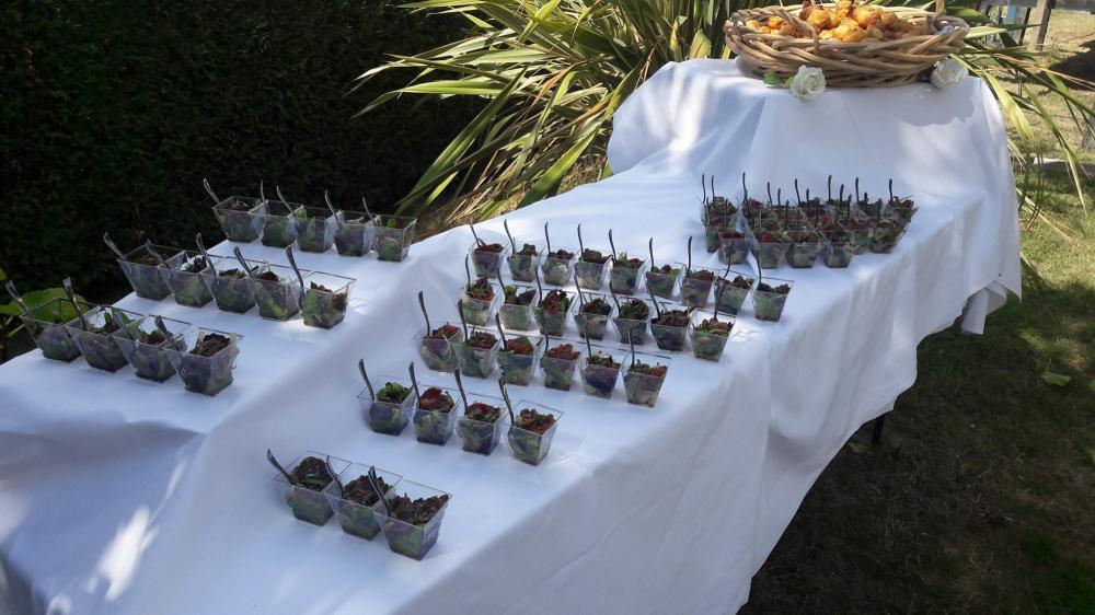 Banquet dans le jardin de l'hôtel Solemonti